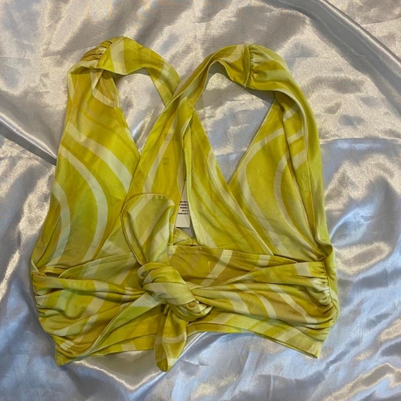 Urban outfitters “plunging tie back” top - Picture 2 of 4